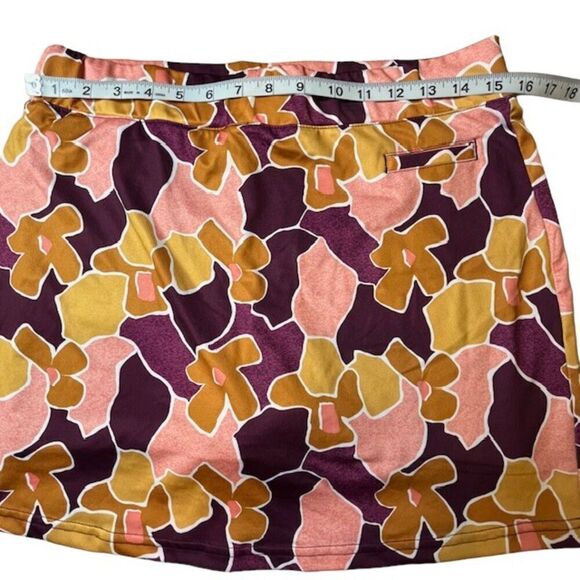 Pebble Beach Women's Mod Print Floral Skort Burgundy, Pink, Gold Size Medium - Picture 4 of 9
